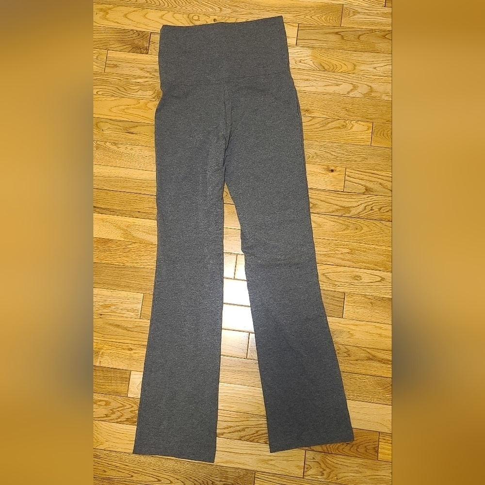 Nwot George gray Cotton yoga pants M
